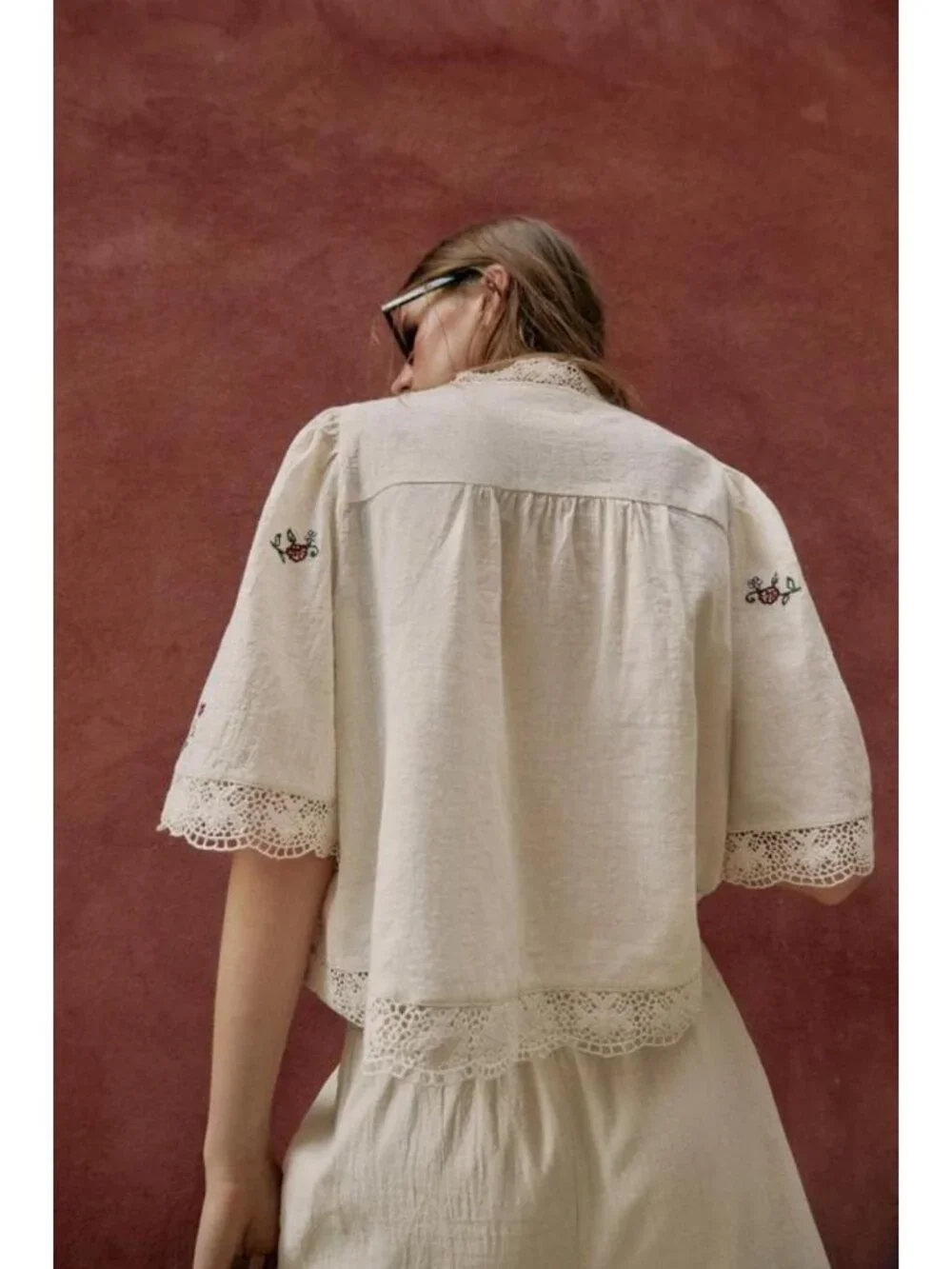 ZARA EMBROIDERED FLORAL TOP - Picture 7 of 9
